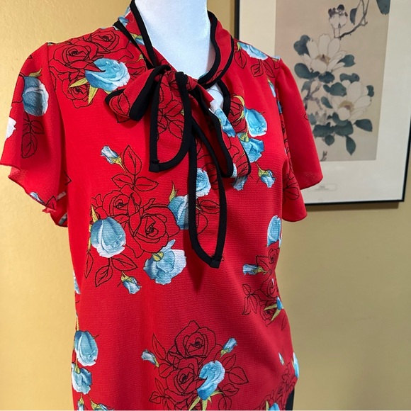 ♥️Kaii Los Angeles Floral Print Tie-Neck Blouse - Size S - Picture 6 of 11